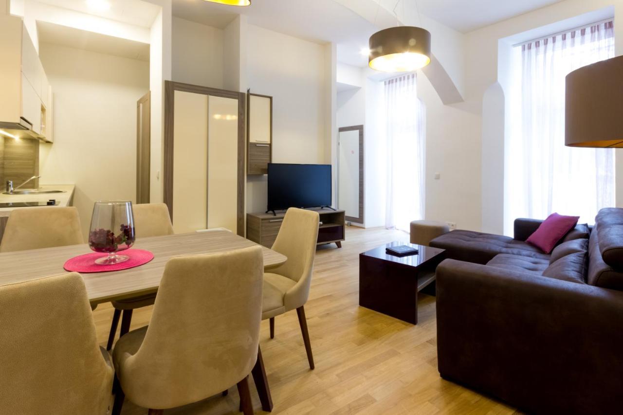 Apartment Debo Naehe Westbahnhof - Contactless Check In